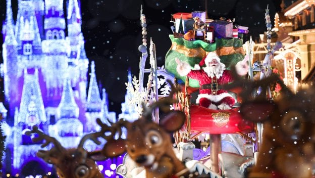 Returning To Mickey’s Very Merry Christmas Party- Tony’s Most Merriest Town Square Party!